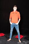 HELPING HAND (19.05.2022) - Eli Zoubek - WilliamHiggins, WH - Muscules