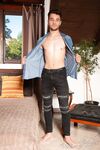 HELPING HAND (31.10.2022) - Franz Gruber - WilliamHiggins, WH - Kink
