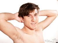 HELPING HAND (28.03.2022) - Luka Lovic - WilliamHiggins, WH - Anal