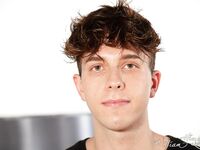 EROTIC SOLO (20.01.2022) - Rado Rux - WilliamHiggins, WH - Solo