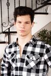 EROTIC SOLO (07.04.2022) - Taylor Launer - WilliamHiggins, WH - Cumshots