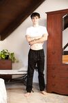 HELPING HAND (21.08) - Bertold Kuna - WilliamHiggins, WH - Masturbation