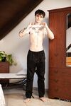 HELPING HAND (21.08) - Bertold Kuna - WilliamHiggins, WH - Masturbation
