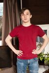 HELPING HAND (23.01) - Kuzma Kurylo - WilliamHiggins, WH - Solo