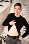 HELPING HAND (24.04) - Ondrej Seno - WilliamHiggins, WH - Orgy