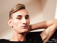 HELPING HAND (27.02) - Vasek Hollan - WilliamHiggins, WH - Oral