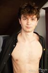 EROTIC SOLO (09.10) - Waldemar Adamek - WilliamHiggins, WH - WilliamHiggins