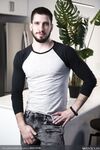 2020-03-18 House Sitting - Masqulin - Facial
