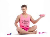 Aiden Kay Ohmibod - DiamondPicturesMen - Hairy