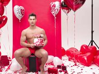 Aiden Kay Valentin - DiamondPicturesMen - Cumshots
