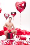 Alton Lewis Valentin - DiamondPicturesMen - Muscle