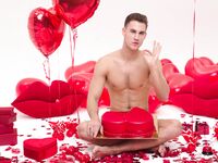 Alton Lewis Valentin - DiamondPicturesMen - Muscle