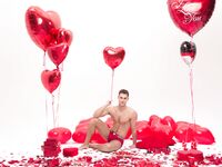 Alton Lewis Valentin - DiamondPicturesMen - Muscle