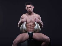 Antonio Valentini Box - DiamondPicturesMen - Muscle
