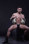 Antonio Valentini Box - DiamondPicturesMen - Muscle