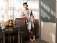 Antonio Valentini Capuccino - DiamondPicturesMen - Military
