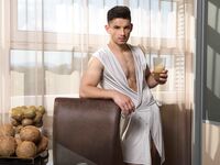 Antonio Valentini Capuccino - DiamondPicturesMen - Military