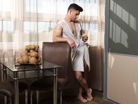 Antonio Valentini Capuccino - DiamondPicturesMen - Military