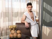 Antonio Valentini Capuccino - DiamondPicturesMen - Military