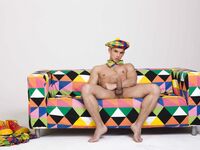 Antonio Valentini Clown - DiamondPicturesMen - Posing