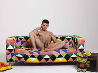 Antonio Valentini Clown - DiamondPicturesMen - Posing
