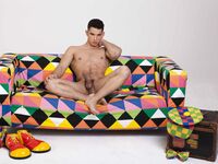 Antonio Valentini Clown - DiamondPicturesMen - Posing