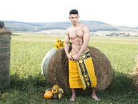 Antonio Valentini Country - DiamondPicturesMen - Oral