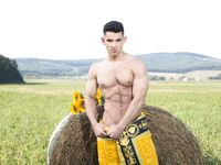 Antonio Valentini Country - DiamondPicturesMen - Oral