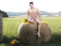 Antonio Valentini Country - DiamondPicturesMen - Oral