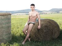 Antonio Valentini Country - DiamondPicturesMen - Oral
