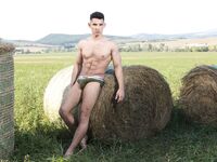 Antonio Valentini Country - DiamondPicturesMen - Oral