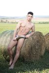 Antonio Valentini Country - DiamondPicturesMen - Oral