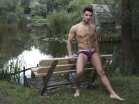 Antonio Valentini Ddx Outside - DiamondPicturesMen - Muscle