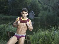 Antonio Valentini Ddx Outside - DiamondPicturesMen - Muscle