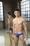 Antonio Valentini Gym - DiamondPicturesMen - Masturbation