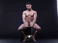 Antonio Valentini Handball - DiamondPicturesMen - Solo