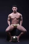 Antonio Valentini Handball - DiamondPicturesMen - Solo