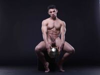 Antonio Valentini Handball - DiamondPicturesMen - Solo