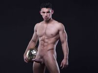 Antonio Valentini Handball - DiamondPicturesMen - Solo