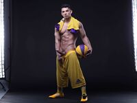 Antonio Valentini Handball - DiamondPicturesMen - Solo