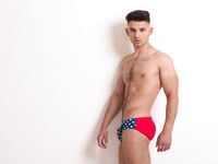 Antonio Valentini Star - DiamondPicturesMen - Cumshots
