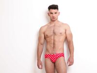 Antonio Valentini Star - DiamondPicturesMen - Cumshots