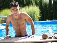 Antonio Valentini Tropical - DiamondPicturesMen - Posing