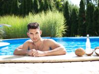 Antonio Valentini Tropical - DiamondPicturesMen - Posing