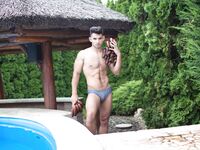 Antonio Valentini Tropical - DiamondPicturesMen - Posing