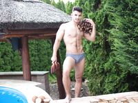 Antonio Valentini Tropical - DiamondPicturesMen - Posing