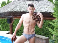 Antonio Valentini Tropical - DiamondPicturesMen - Posing