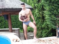 Antonio Valentini Tropical - DiamondPicturesMen - Posing