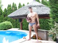 Antonio Valentini Tropical - DiamondPicturesMen - Posing