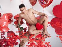 Antonio Valentini Valentin - DiamondPicturesMen - Oral